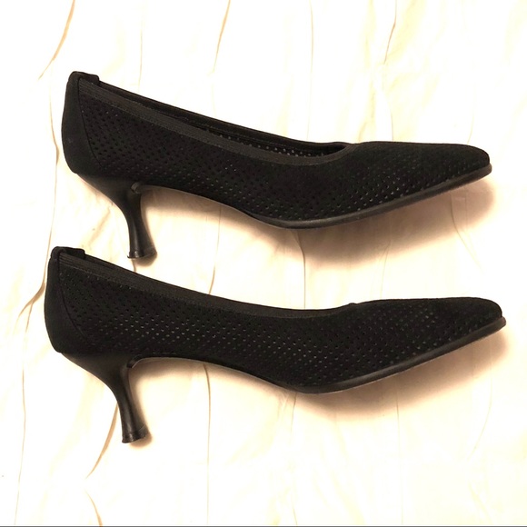 Stunning Stuart Weitzman suede shoes size 8.5 - Picture 4 of 8